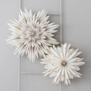 nordic rooms Hanging Paper Snowflake White/Flaxseed Edge 50cm^ Christmas Baubles And Decor