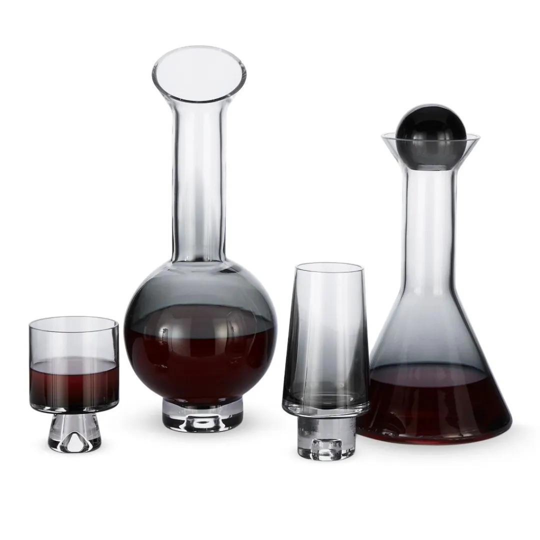 tank_jug_l_black_1.webp Tom Dixon Tank Jug 1.5L Black^ Bar & Wine Accessories | Coolers & Ice Buckets
