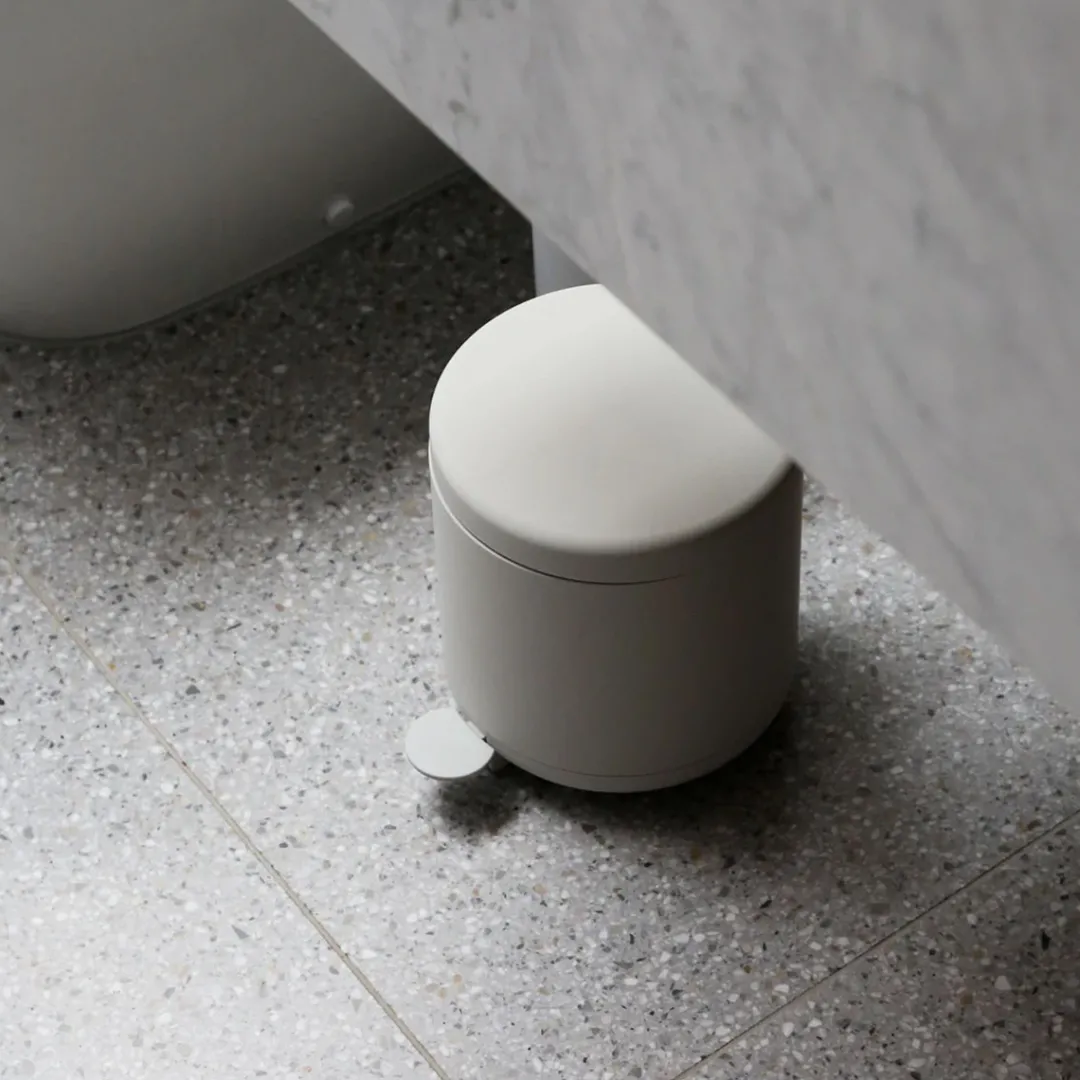 ume_pedal_bin_l_soft_grey_1.webp Zone Ume Pedal Bin 4L Soft Grey^ Bathroom | Other