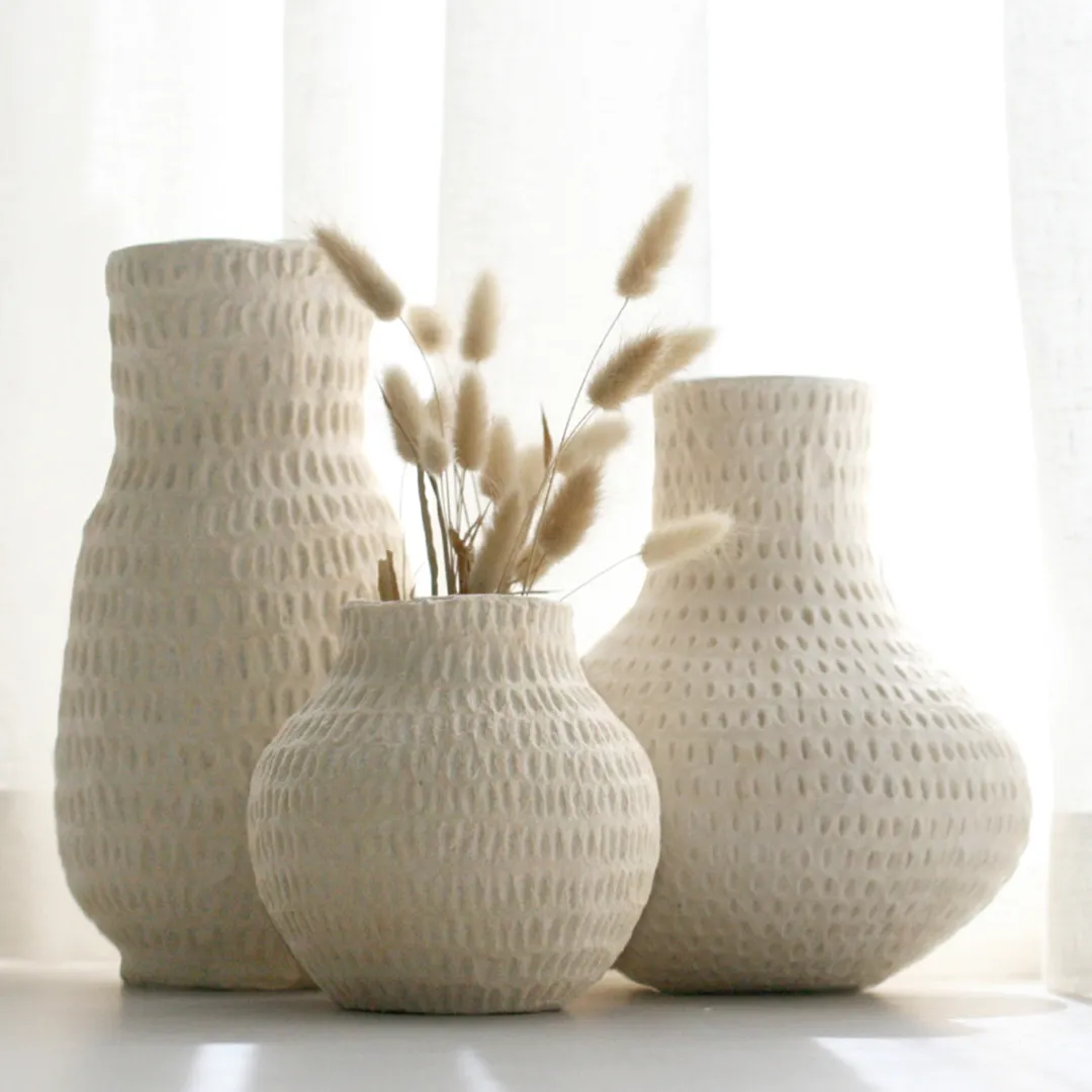 vase_round_egg_shell_cm_1.webp matteurs Vase Round Egg Shell 18cm^ Vases | Gifts Under $100